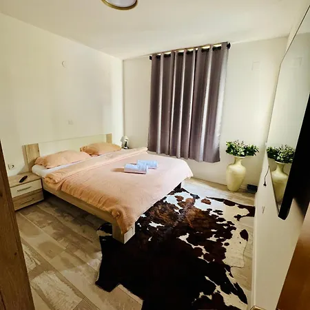 Apartment Premantura Премантура